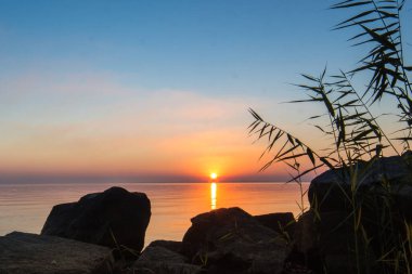 manzara - sahilde gün batımı