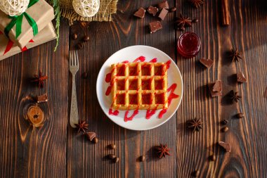 Tahta masada nefis noel waffle 'larının yakın plan görüntüsü