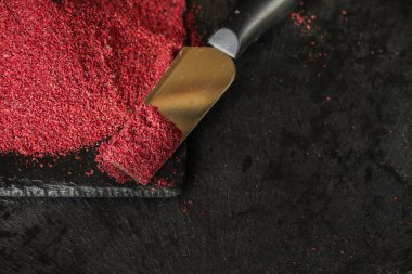 powdered red pepper, paprika