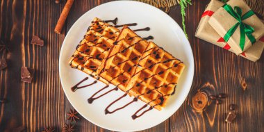 Kahvaltı için Belçika waffle 'larını kapat. 