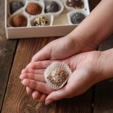 Ev yapımı şekerlemeleri kapat 