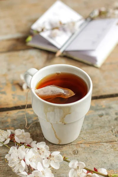 Csésze Tea Asztal Háttér Közelkép — Stock Fotó