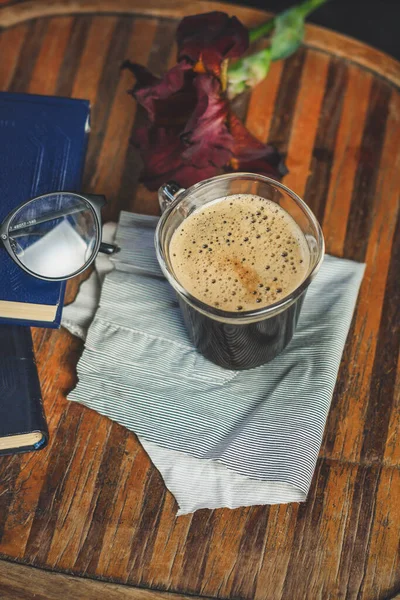 Стакан Кофе Деревянном Фоне — стоковое фото