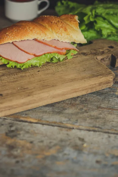 Sandwich Ham Lettuce — Stock Photo, Image