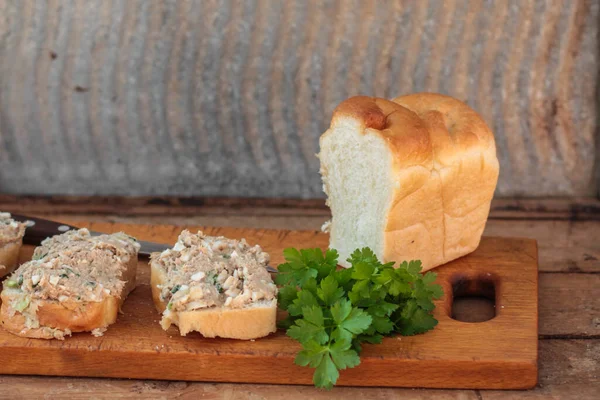 Hausgemachtes Brot Mit Pastete — Stockfoto