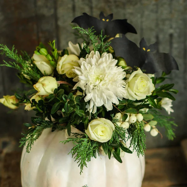 Bouquet Flowers Pumpkin Rustic Background — Stock Photo, Image