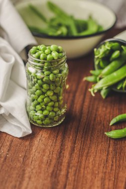 Yeşil fasulyeler yakın.