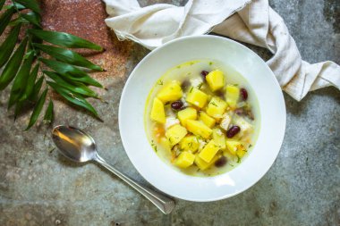 Tavuk çorbası manzarası 