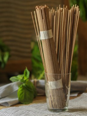 Bambu sopaları yaklaş.