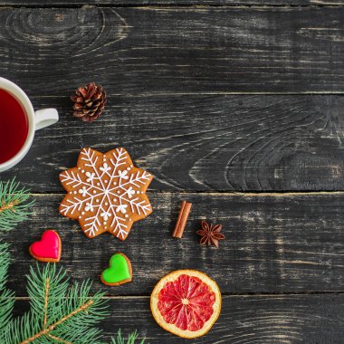 close up gingerbread cookie on wooden background