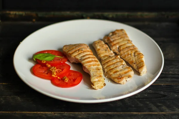 Grilled Chiken Meat Slices — Stockfoto