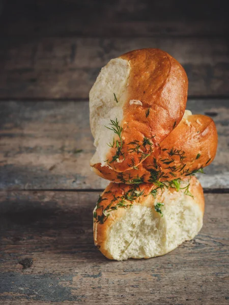 Roti Segar Yang Dibuat Dengan Dill — Stok Foto