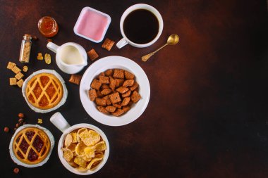 Asya yemeği suşisi. Yakın plan.