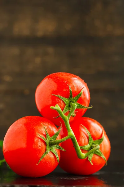 Ripe Cherry Tomatoes Dark Background — Stock Photo, Image