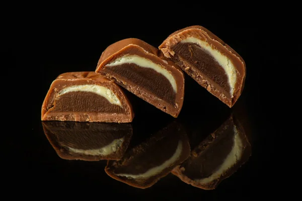 Fechar Até Doces Chocolate Metades — Fotografia de Stock