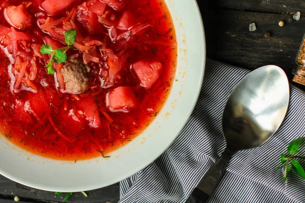 토마토 수프는 코스를 — 스톡 사진