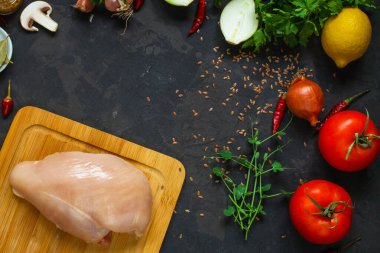 Sebzeli tavuk filetosu.