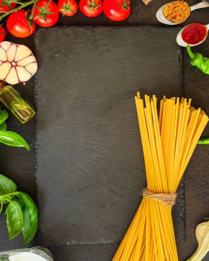 makarna malzemeleriyle düz arkaplan 