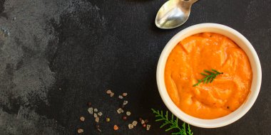 kabak ya da havuç çorbası (ilk yemek, lezzetli sebze vitamini) menü konsepti. Yemek geçmişi. Boşluğu kopyala 