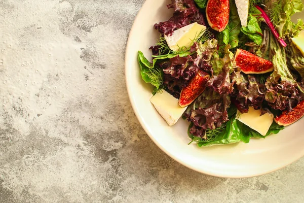 Salada Com Figos Queijo — Fotografia de Stock