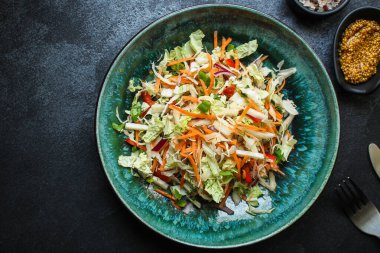 sebze karışımı taze salata