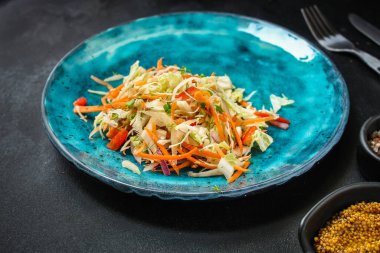 sebze karışımı taze salata