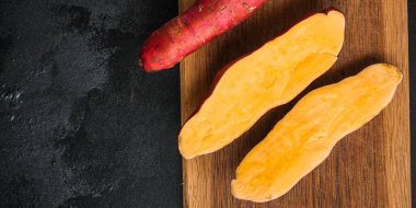 Tatlı patates arka planda