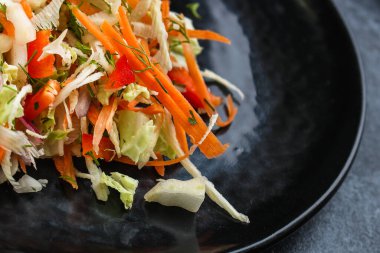 sebze karışımı taze salata