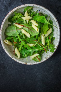 otlu makarna yakın çekim