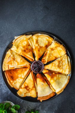 İnce kreplerin üst görüntüsü