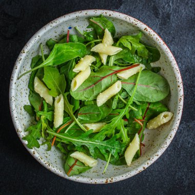 otlu makarna yakın çekim