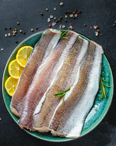 Fiskfilé Med Rosmarin Och Citron — Stockfoto