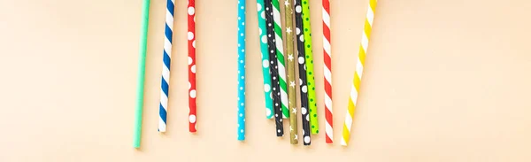 Paper Straws Multicolored Striped Dotted Straws Scattered Flat Lay Useful — Foto de Stock