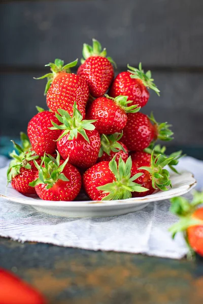 Strawberry Berries Red Juicy Fruit Ripe Sweet Dessert Fresh Table — Φωτογραφία Αρχείου