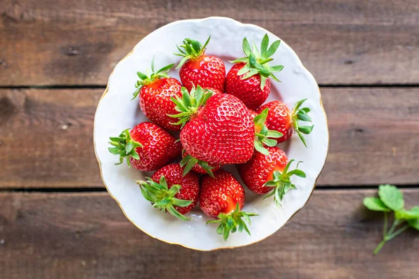Φράουλα Ώριμα Γλυκά Επιδόρπιο Βιολογικό Αντίγραφο Χώρο Τροφίμων Φόντο Ρουστίκ — Φωτογραφία Αρχείου