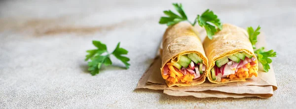 Vegetable Shawarma Doner Kebab Pita Bread Filling Vegetables Dish Table — Stock Photo, Image