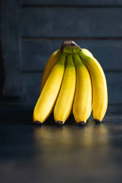 Banaan Fruit Maaltijd Vers Snack Kopiëren Ruimte Voedsel Achtergrond Rustiek — Stockfoto