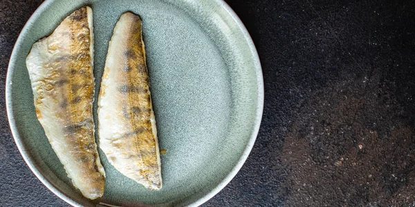 Fisch Gebratene Kartoffeln Zweiter Gang Zander Fisch Frische Meeresfrüchte Mahlzeit — Stockfoto