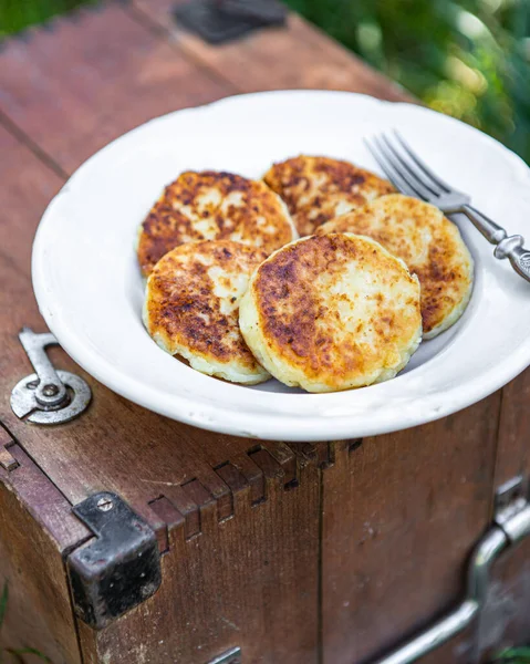 Pancake Syrniki Dolci Frittelle Ricotta Colazione Pasto All Aperto Spuntino — Foto Stock