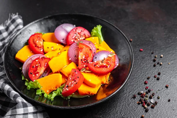 Salada Abóbora Mistura Tomate Legumes Porção Fresca Pronta Para Comer — Fotografia de Stock