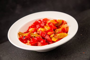 Biberli salata, sebze, sebze, sebze, sebze, sebze, sebze, sebze, sebze, sebze.