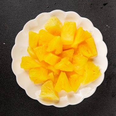 Ananas konserveleri tatlı meyve parçaları lezzetli çerezler lezzetli gurme yemek arkaplan masa üzerinde rustik üst görünüm fotokopi alanı keto ve paleo diyet vejetaryen ve vejetaryen gıda