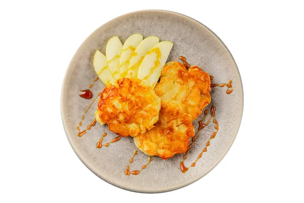 Elmalı gözleme, tatlı kahvaltı, meyve, doğal ürün, lezzetli yiyecek, lezzetli arka plan, masanın kırsal kesiminde, fotokopi alanı.