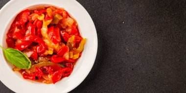 Biberli salata, sebze, sebze, sebze, sebze, sebze, sebze, sebze, sebze, sebze.