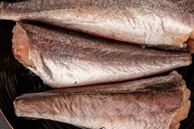 Çiğ balık, sağlıklı deniz mahsulleri ana yemek ana yemek aperatifler taze lezzetli gurme yemek masası kırsal yemek, fotokopi alanı, peskataryan diyeti.