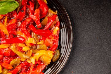 Biberli salata, sebze, sebze, sebze, sebze, sebze, sebze, sebze, sebze, sebze.