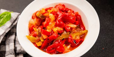 Biberli salata, sebze, sebze, sebze, sebze, sebze, sebze, sebze, sebze, sebze.