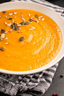 Krema çorbası, sebze, ilk yemek, lezzetli aperatif, gurme, yemek, masa üstü yemek, fotokopi odası keto, paleo diyet vejetaryen ve vejetaryen yemekleri.