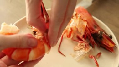 Kaplan karidesi çiğ kral gamba karides karides deniz ürünleri doğal gıda aperatifler taze lezzetli gurmeler masa üzerinde rustik üst görünüm fotokopi uzay yiyecekleri arka plan pesseeter diyet