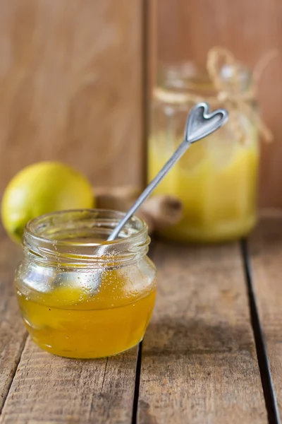Джем, имбирь, лимон, мед — стоковое фото
